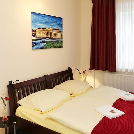 Hotel Schillerquartier Kassel Bagian luar foto