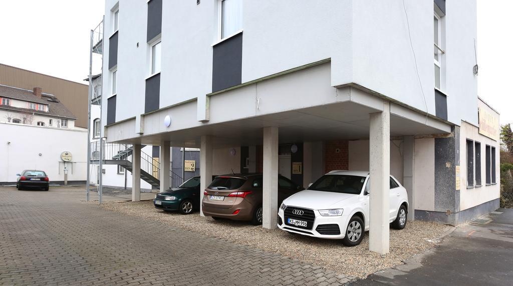 Hotel Schillerquartier Kassel Bagian luar foto